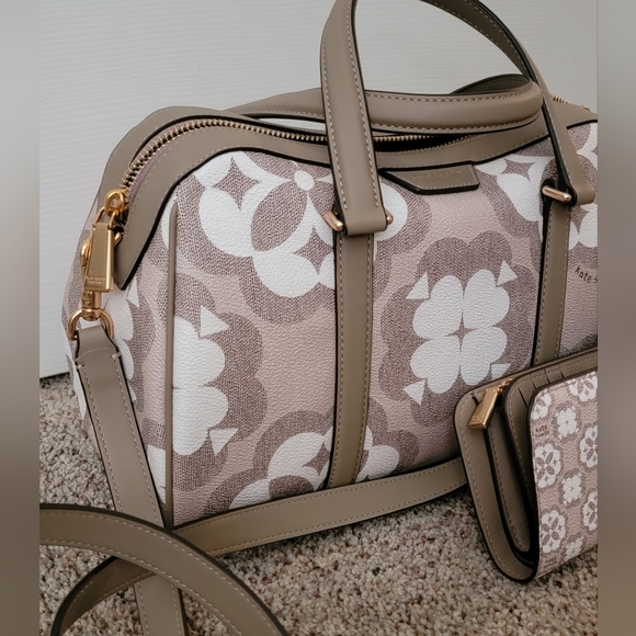 Kate Spade Jacquard Satchel & wallet - Picture 2 of 7